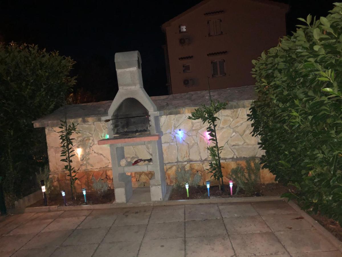 Čižići Apartman Igor מראה חיצוני תמונה